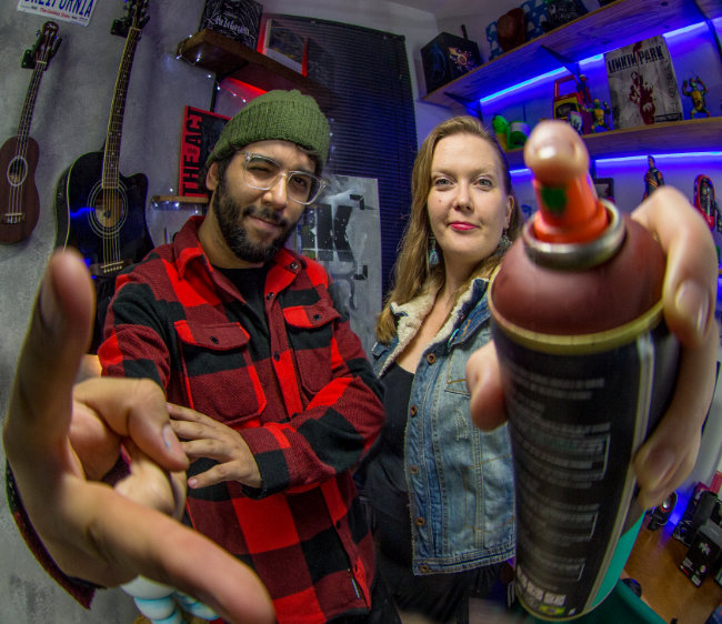 Criassauro Renato Ahoop e Sarah