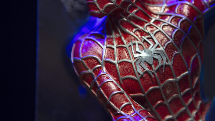 spider-man-criassauro-detalhes2 Manopla Thanos DIY Vingadores Ultimato